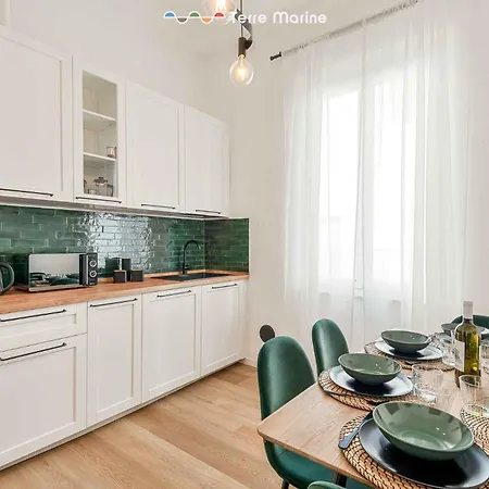 Apartment On The Rock, Terremarine La Spezia